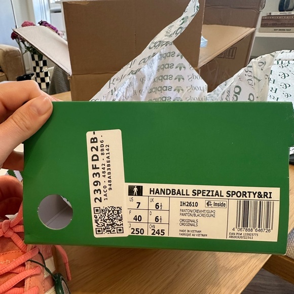 adidas Handball Spezial
Sporty & Rich Pink - Picture 5 of 8